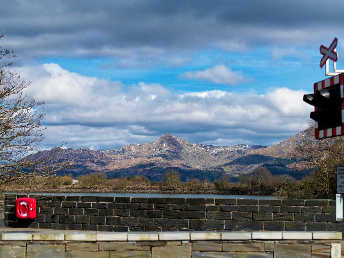 The Captain'S Penthouse Porthmadog Exterior foto